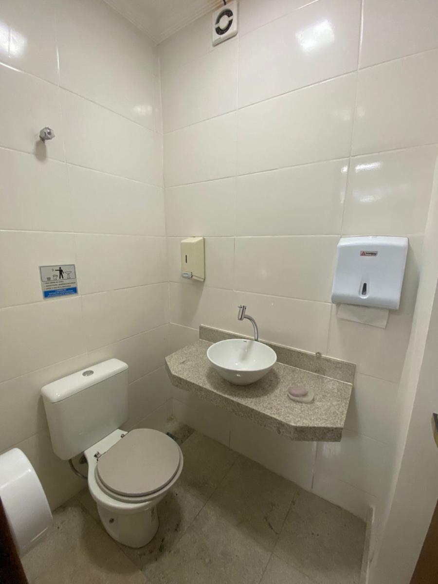 Andar, Colégio Batista, 0 Quarto, 0 Vaga