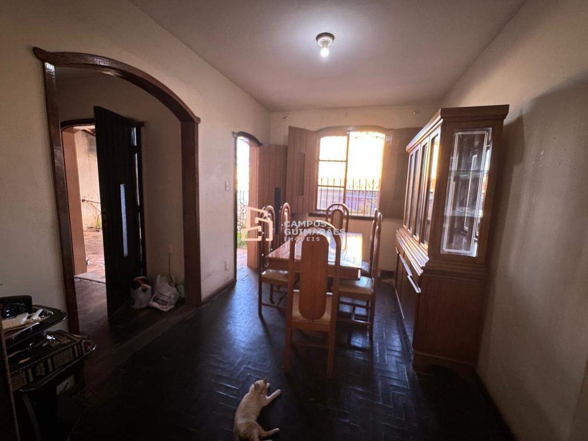 Casa, Tirol, 3 Quartos, 2 Vagas, 1 Suíte