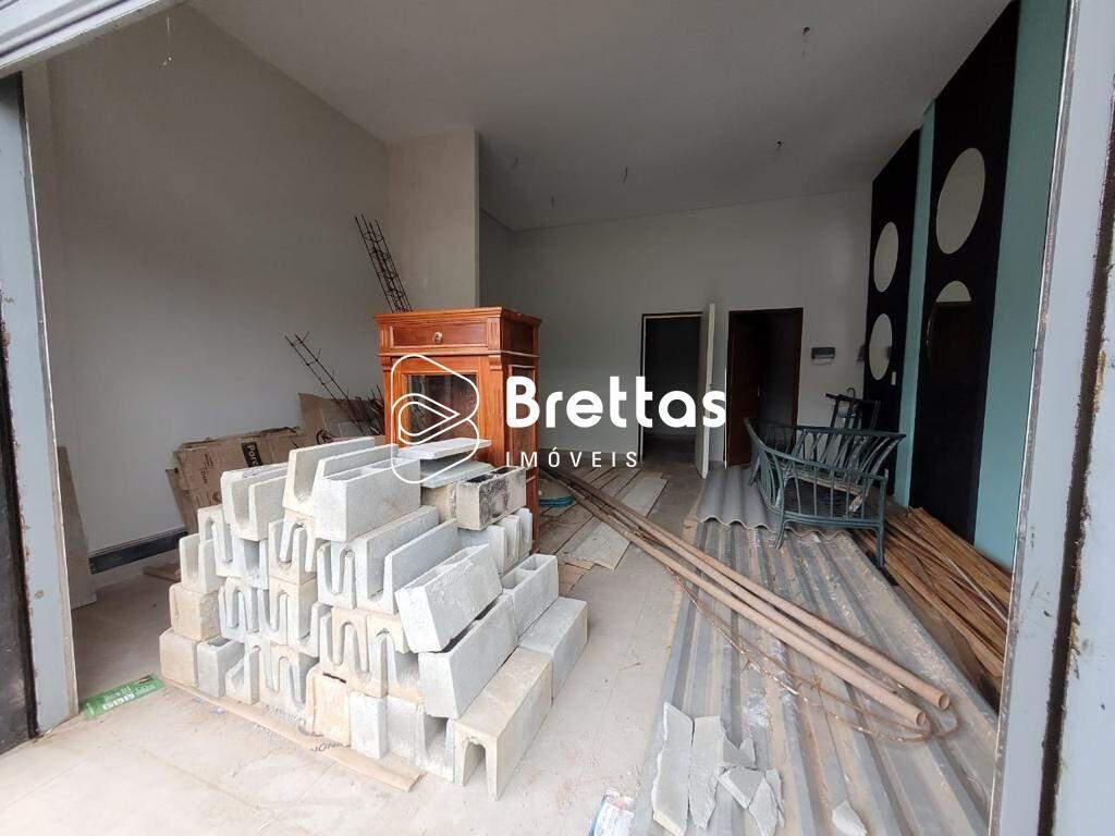 Andar, Centro, 0 Quarto, 0 Vaga