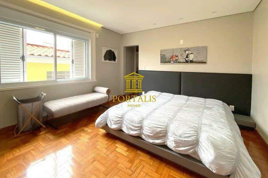 Casa, Colégio Batista, 4 Quartos, 3 Vagas, 2 Suítes