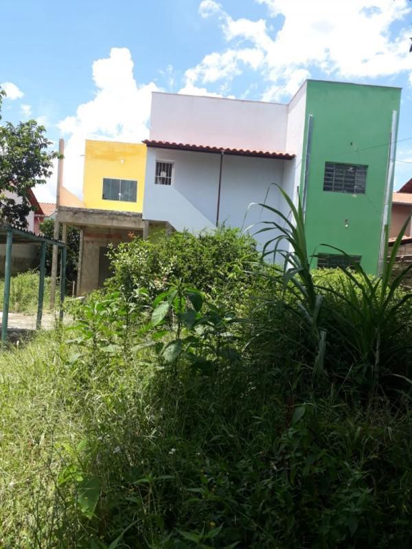 Casa, Resplendor, 4 Quartos, 4 Vagas, 1 Suíte