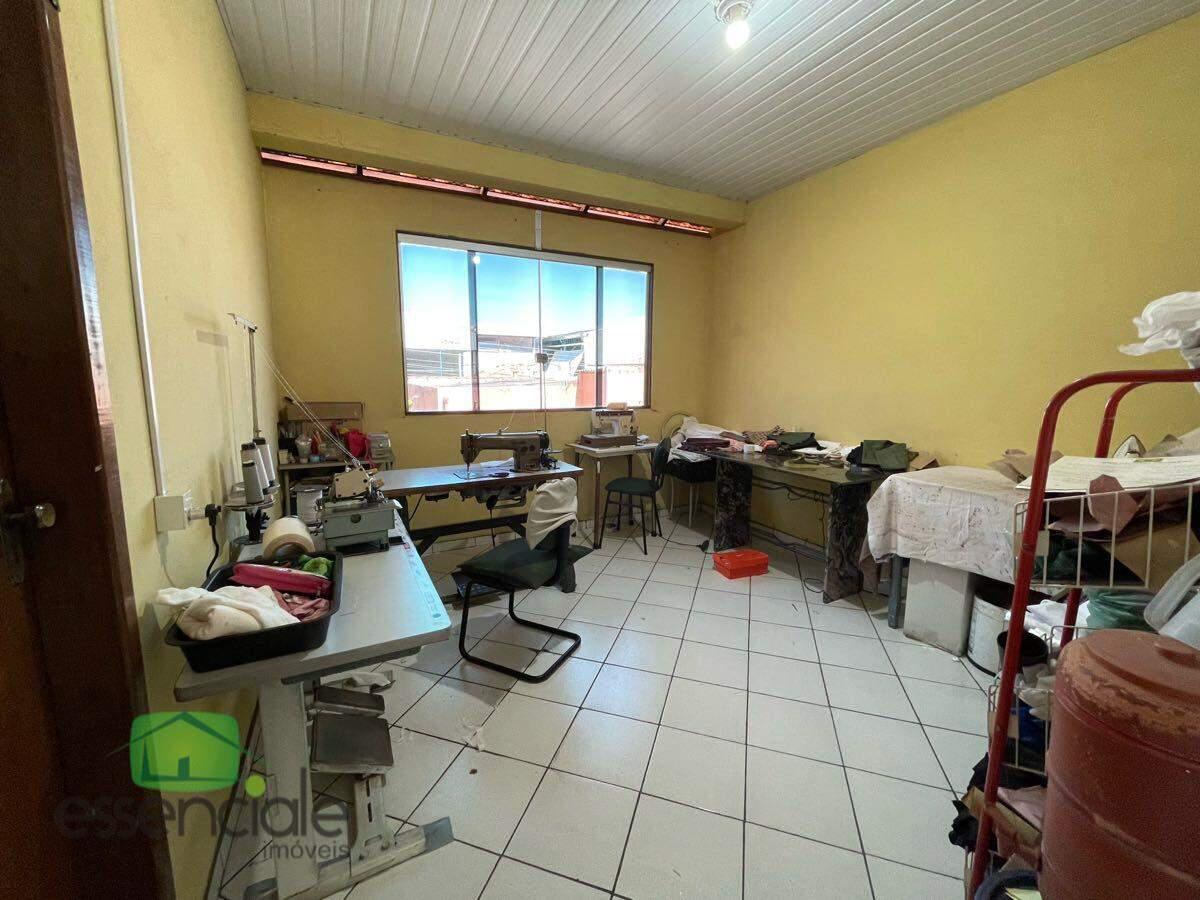 Casa, Jardim Riacho das Pedras, 4 Quartos, 6 Vagas, 1 Suíte