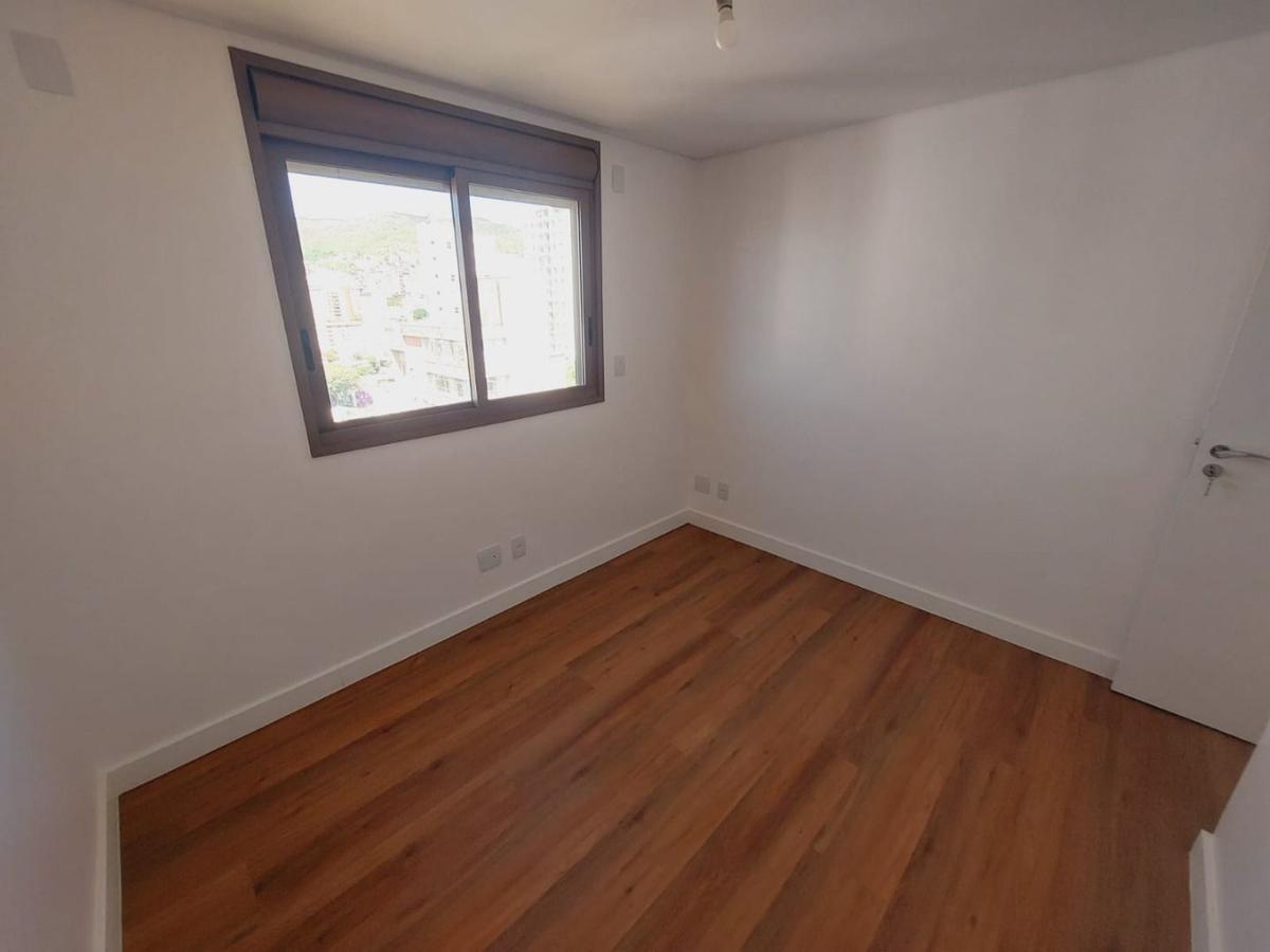 Cobertura, São Pedro, 3 Quartos, 4 Vagas, 1 Suíte