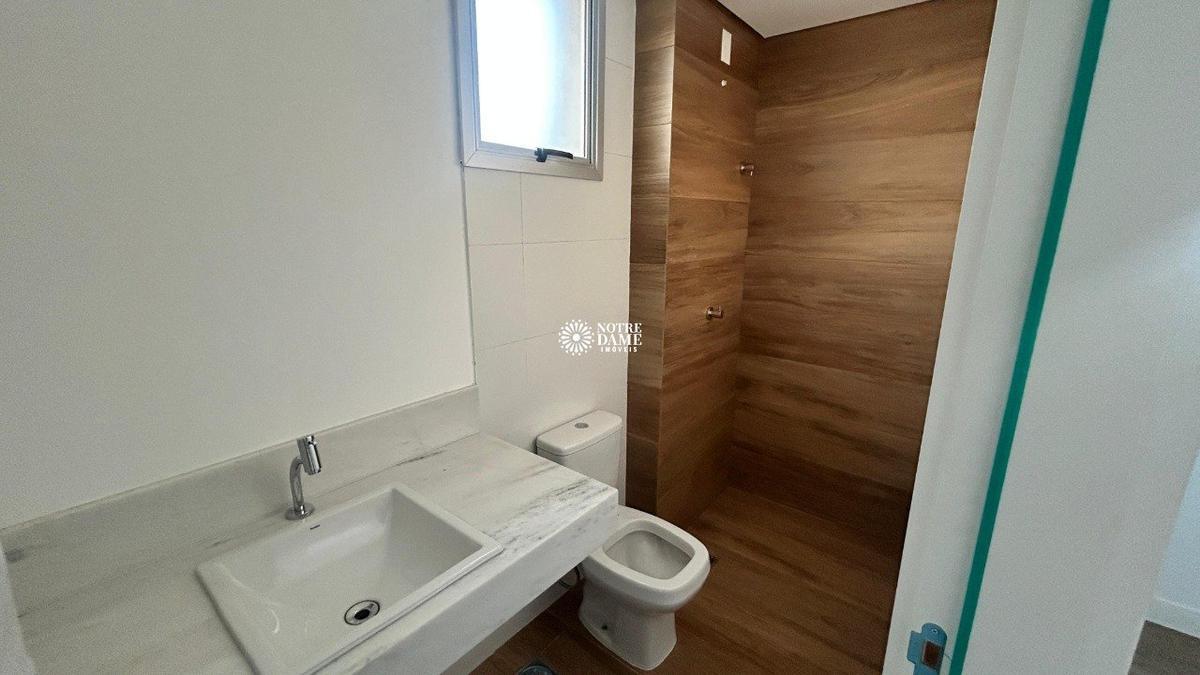 Apartamento, Sagrada Família, 3 Quartos, 2 Vagas, 1 Suíte