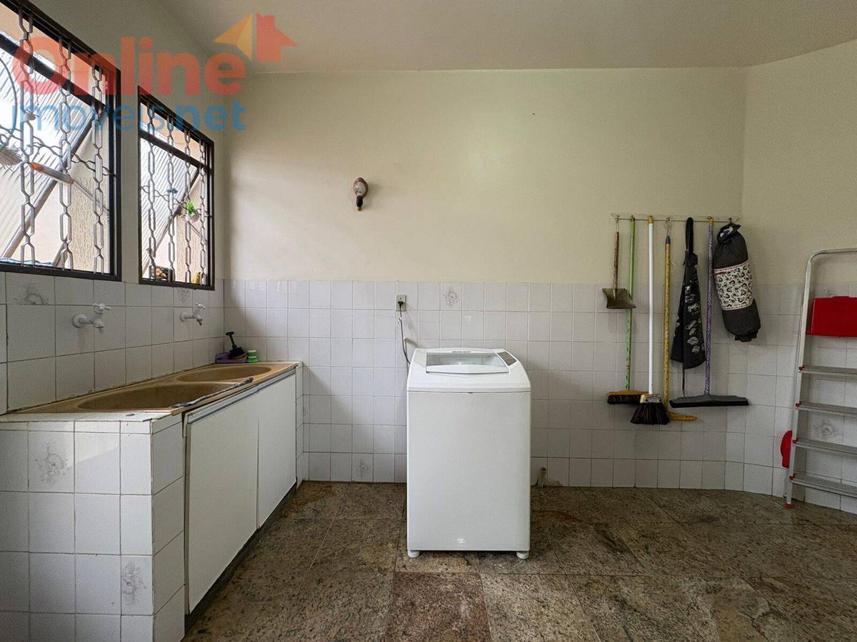 Casa, Dona Clara, 3 Quartos, 0 Vaga, 1 Suíte