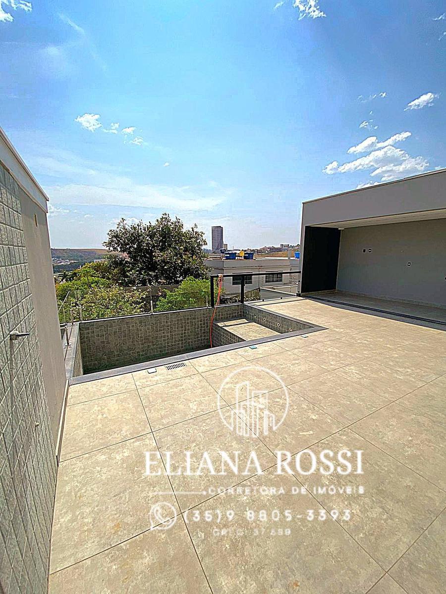 Casa, Santa Luiza, 4 Quartos, 6 Vagas, 2 Suítes