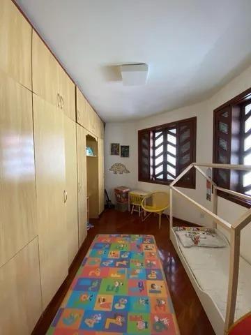 Casa, Castelo, 4 Quartos, 5 Vagas, 1 Suíte
