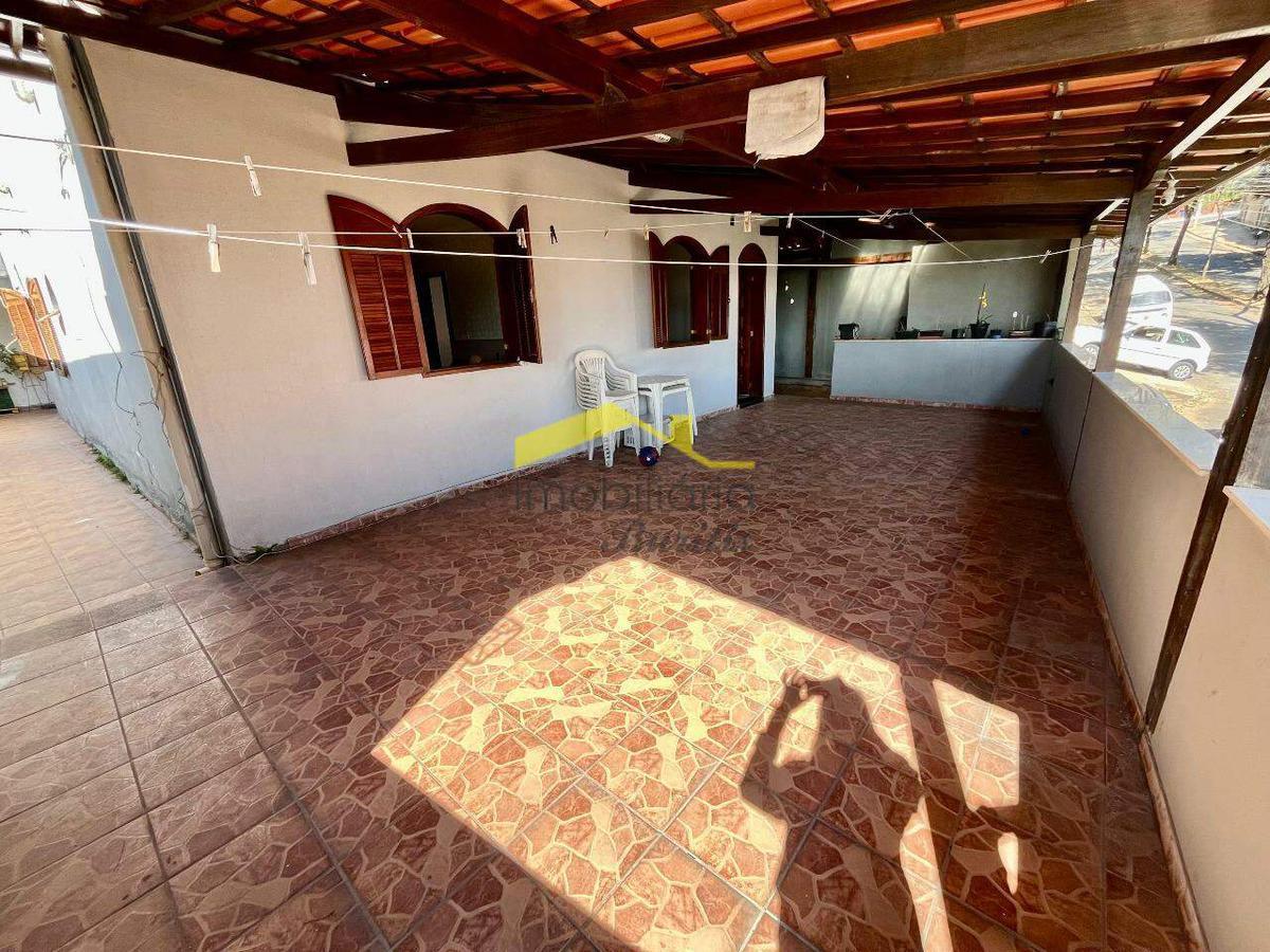 Casa, Estrela do Oriente, 3 Quartos, 2 Vagas, 1 Suíte