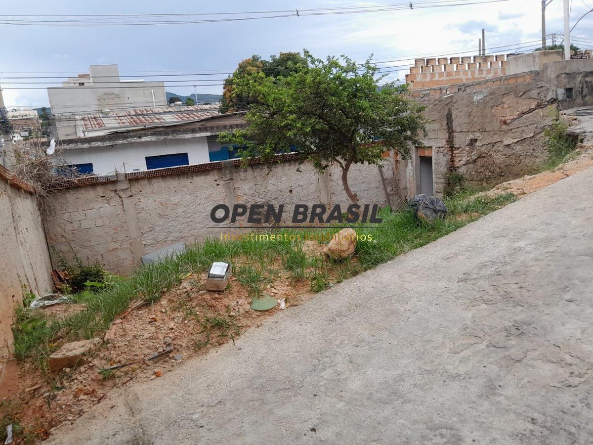 Casa, Boa Vista, 2 Quartos, 3 Vagas