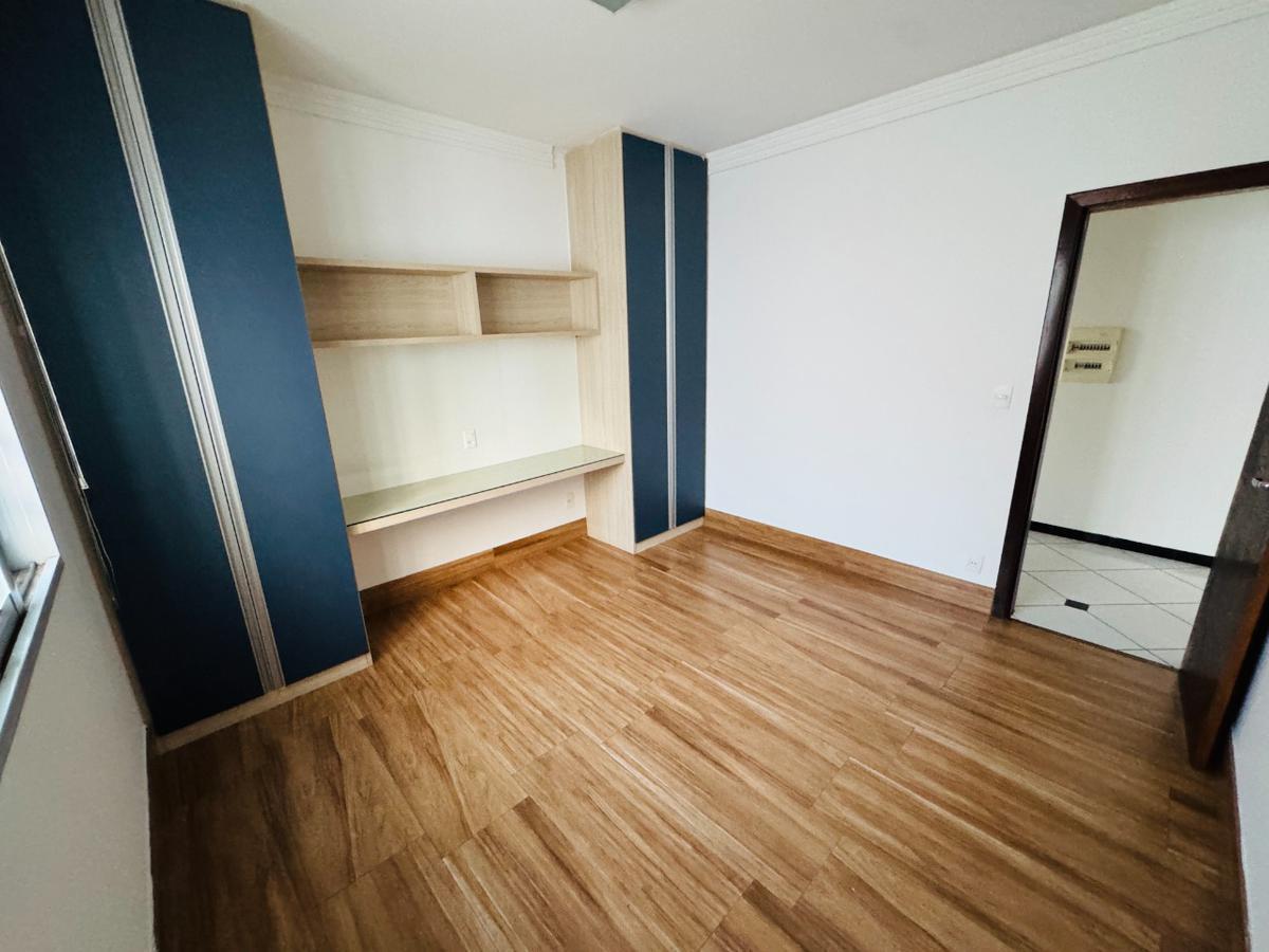 Casa, Copacabana, 3 Quartos, 6 Vagas, 1 Suíte
