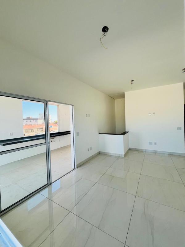 Cobertura, Jardim Industrial, 3 Quartos, 2 Vagas, 1 Suíte