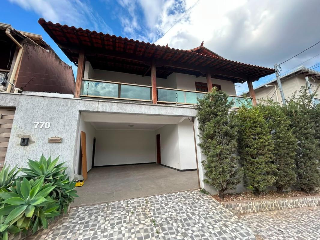 Casa, Diamante, 3 Quartos, 2 Vagas, 1 Suíte