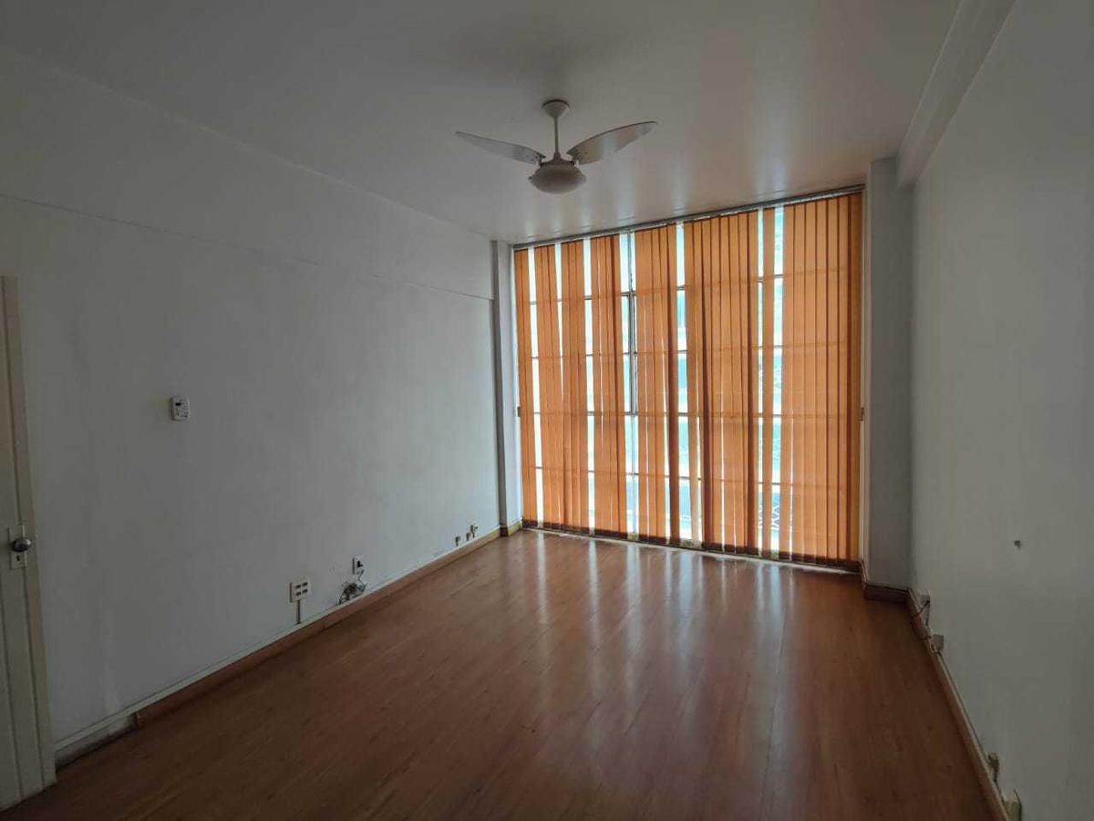 Sala, Centro, 0 Quarto, 0 Vaga