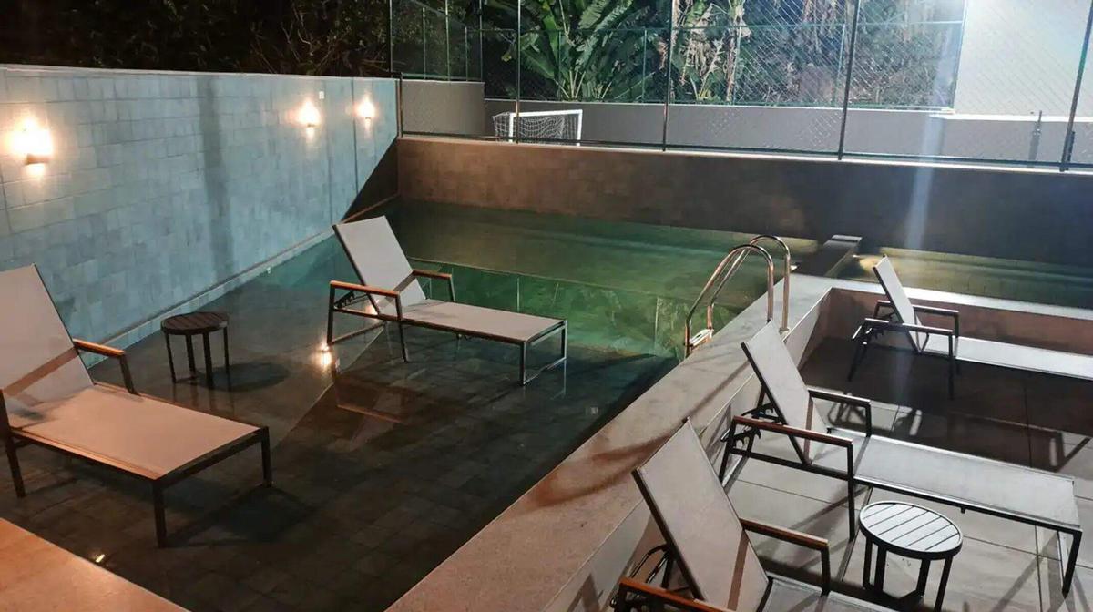 Cobertura, Serra, 2 Quartos, 3 Vagas, 1 Suíte