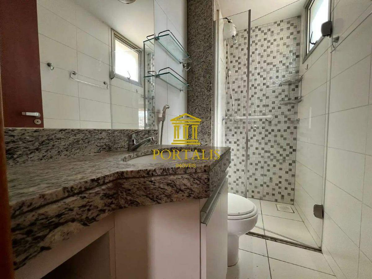 Apartamento, Floresta, 3 Quartos, 2 Vagas, 1 Suíte