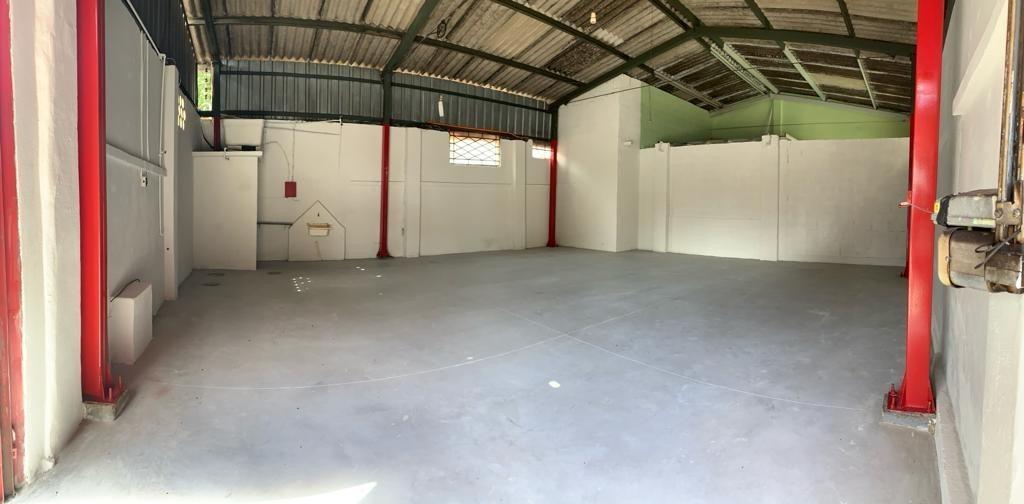 Galpão, Santa Inês, 0 Quarto, 8 Vagas