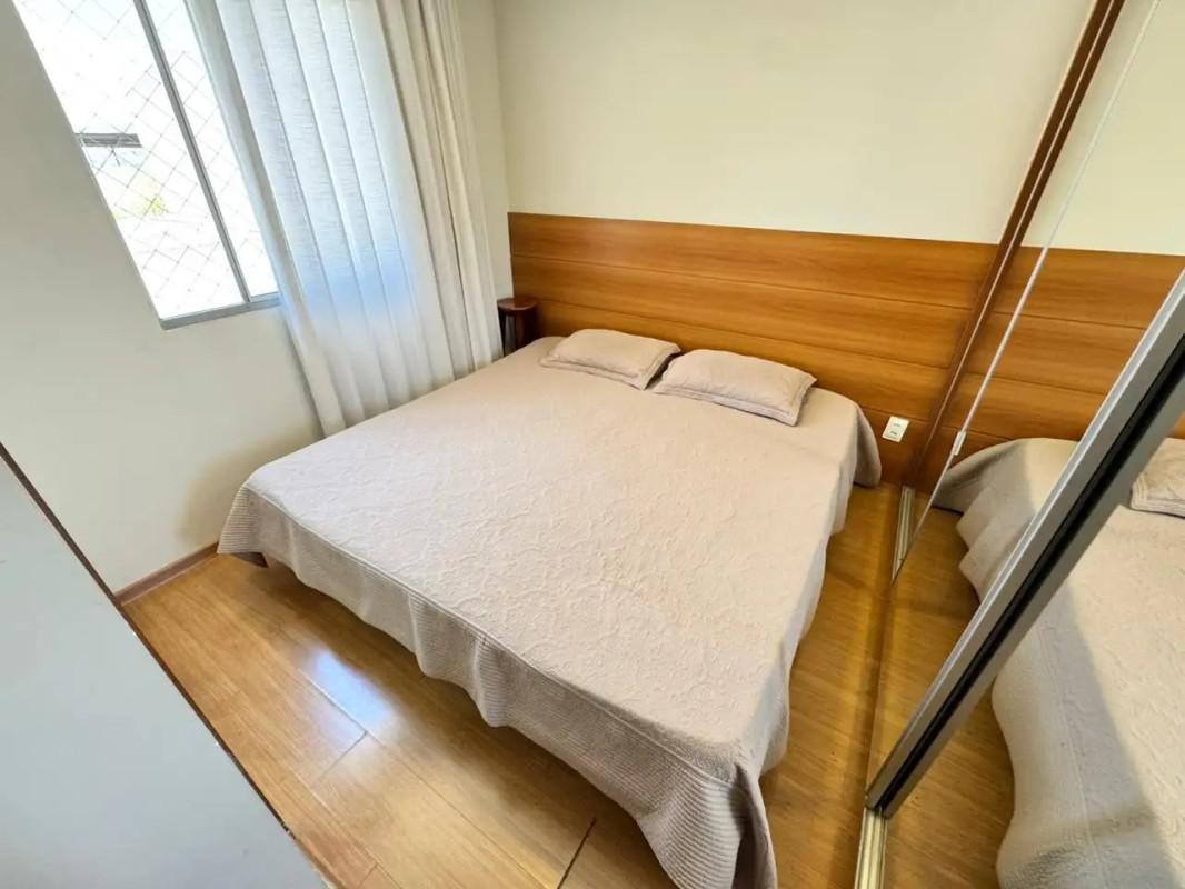 Apartamento, Sagrada Família, 3 Quartos, 2 Vagas, 1 Suíte