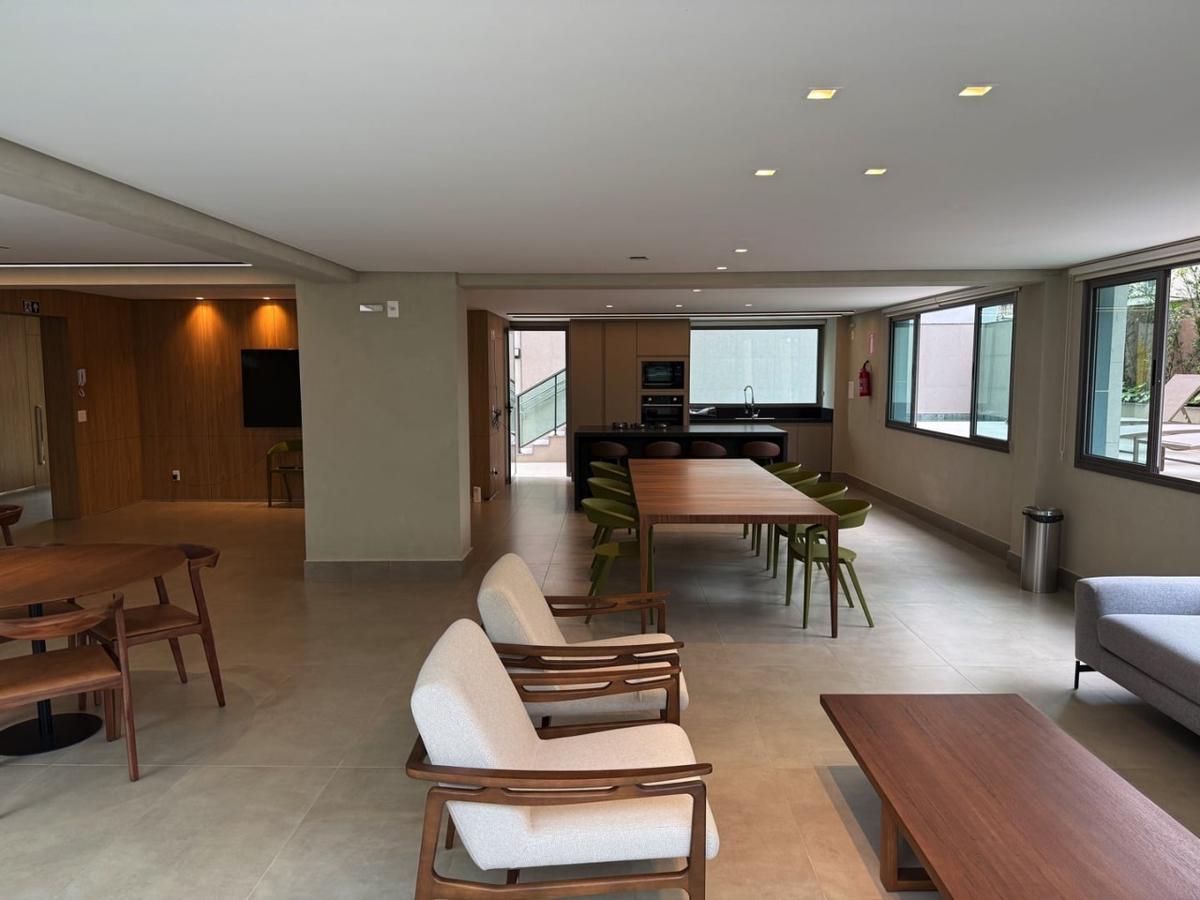 Apartamento, Funcionários, 2 Quartos, 2 Vagas, 1 Suíte