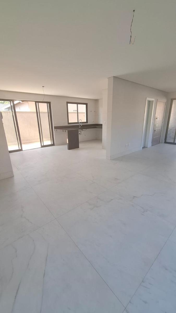 Apartamento, Jaraguá, 4 Quartos, 3 Vagas, 2 Suítes
