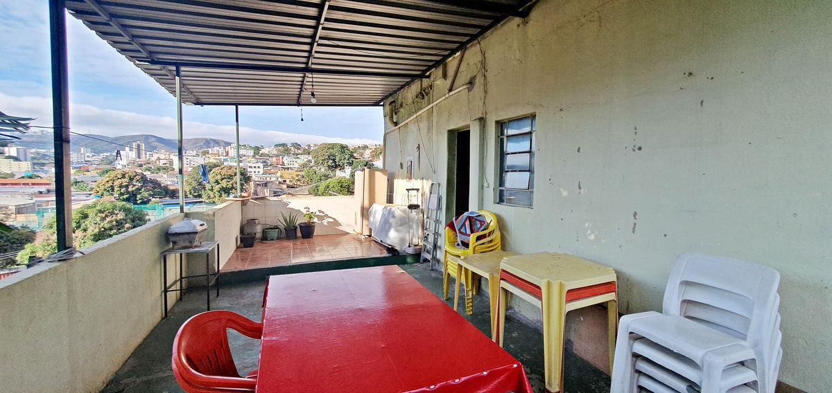 Casa, Jardim América, 4 Quartos, 0 Vaga