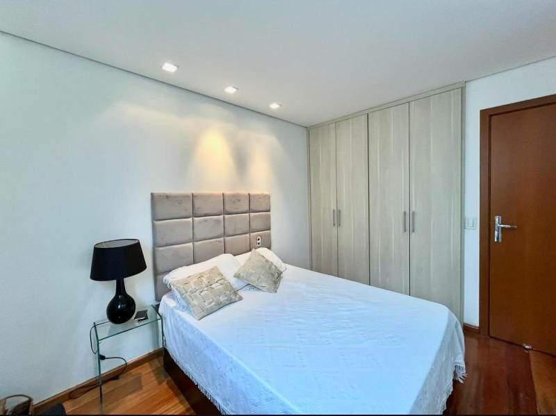 Apartamento, Castelo, 4 Quartos, 3 Vagas, 2 Suítes