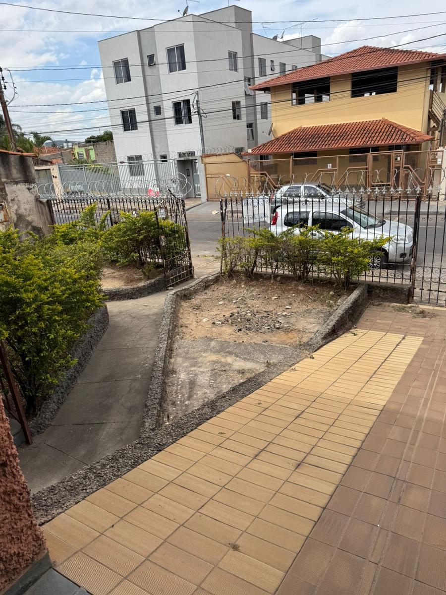 Casa, Angola, 4 Quartos, 1 Vaga