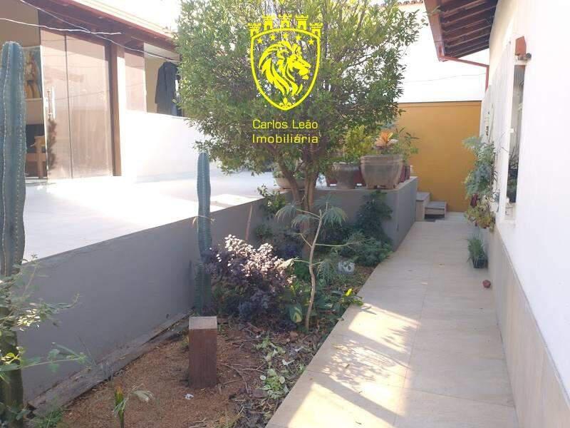 Casa, São José, 3 Quartos, 4 Vagas, 2 Suítes