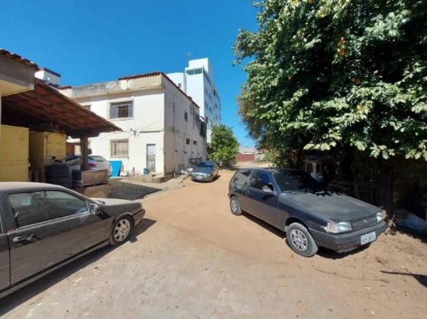 Lote, Pampulha, 1 Quarto, 20 Vagas, 1 Suíte