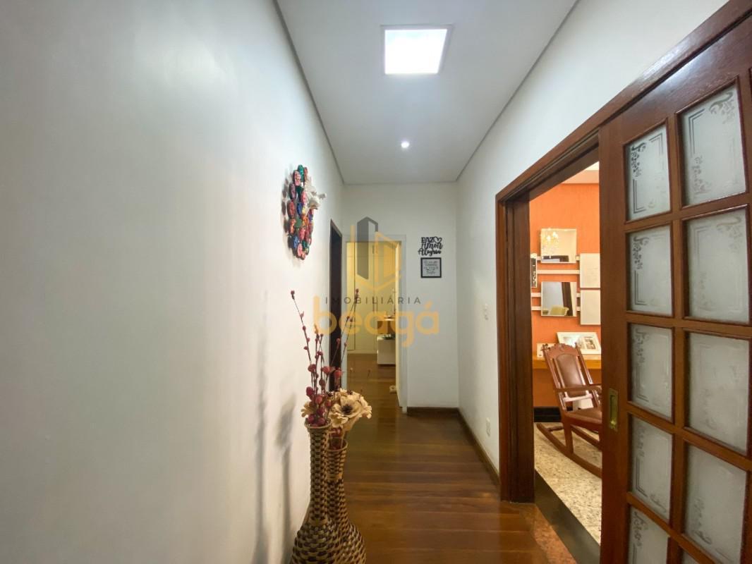 Casa, Parque Xangri-lá, 4 Quartos, 4 Vagas, 2 Suítes