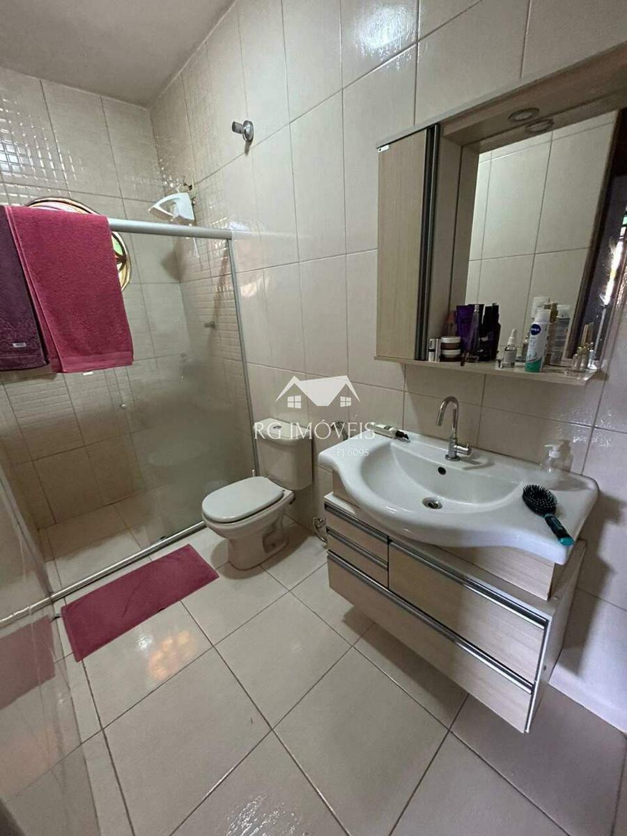 Casa, Milionários, 4 Quartos, 4 Vagas, 1 Suíte