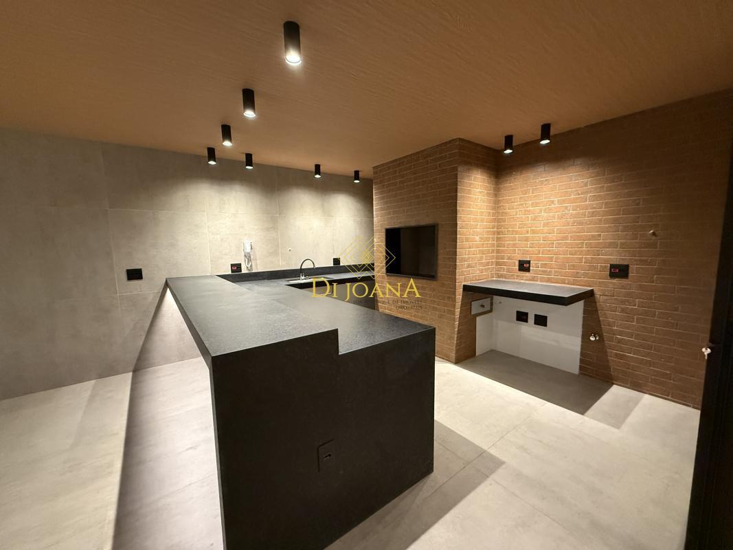 Apartamento, Centro, 4 Quartos, 3 Vagas, 4 Suítes