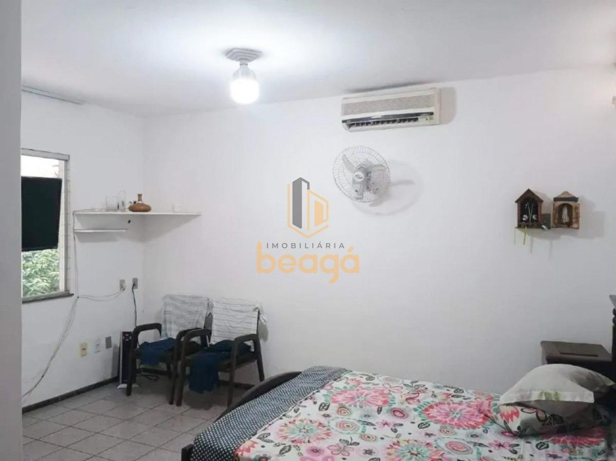 Casa, Camargos, 2 Quartos, 3 Vagas, 1 Suíte