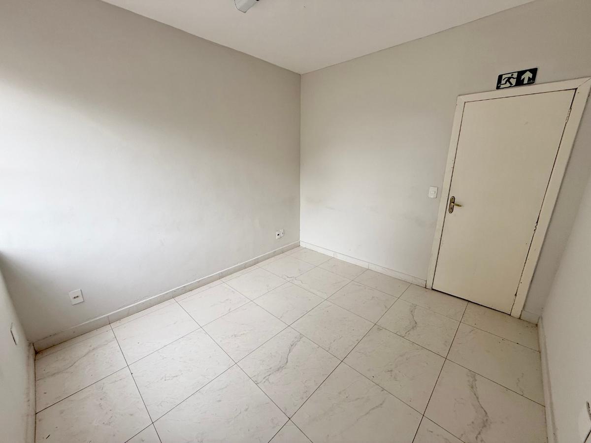 Sala, Santa Mônica, 0 Quarto, 0 Vaga