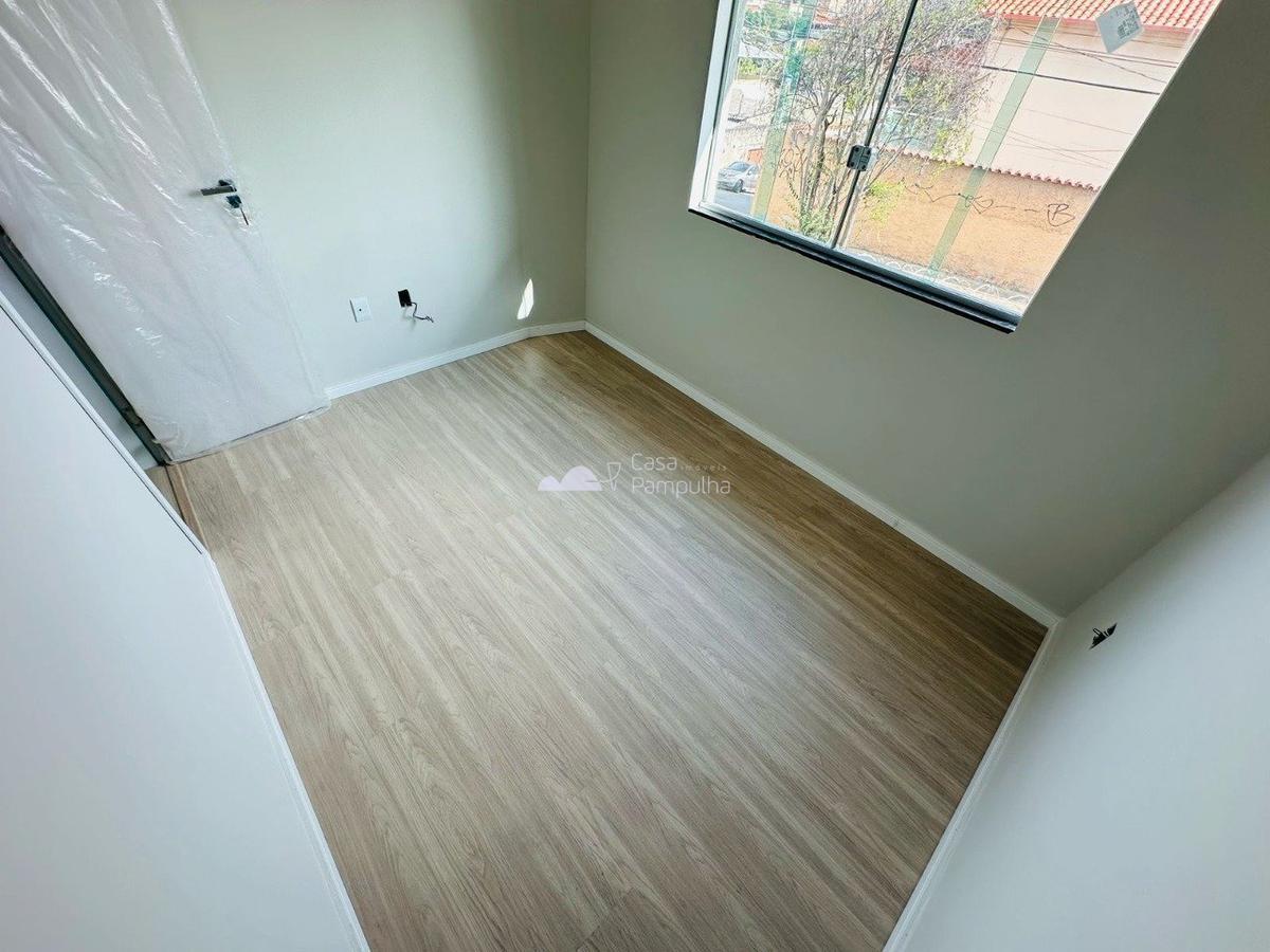 Casa, Candelária, 3 Quartos, 2 Vagas, 1 Suíte