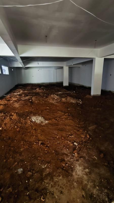 Prédio, Milionários, 0 Quarto, 40 Vagas