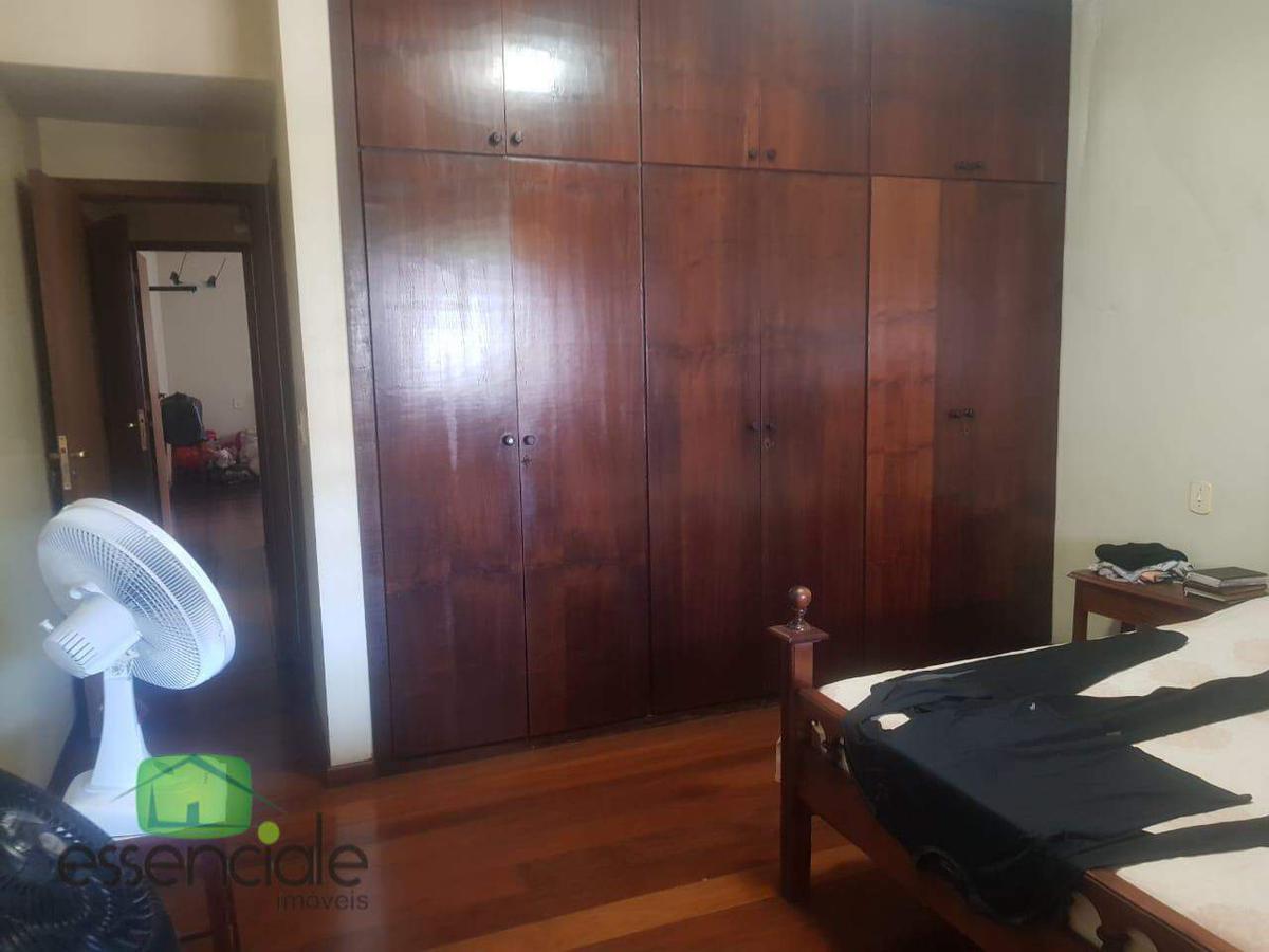 Casa, Santa Cruz Industrial, 3 Quartos, 2 Vagas, 1 Suíte