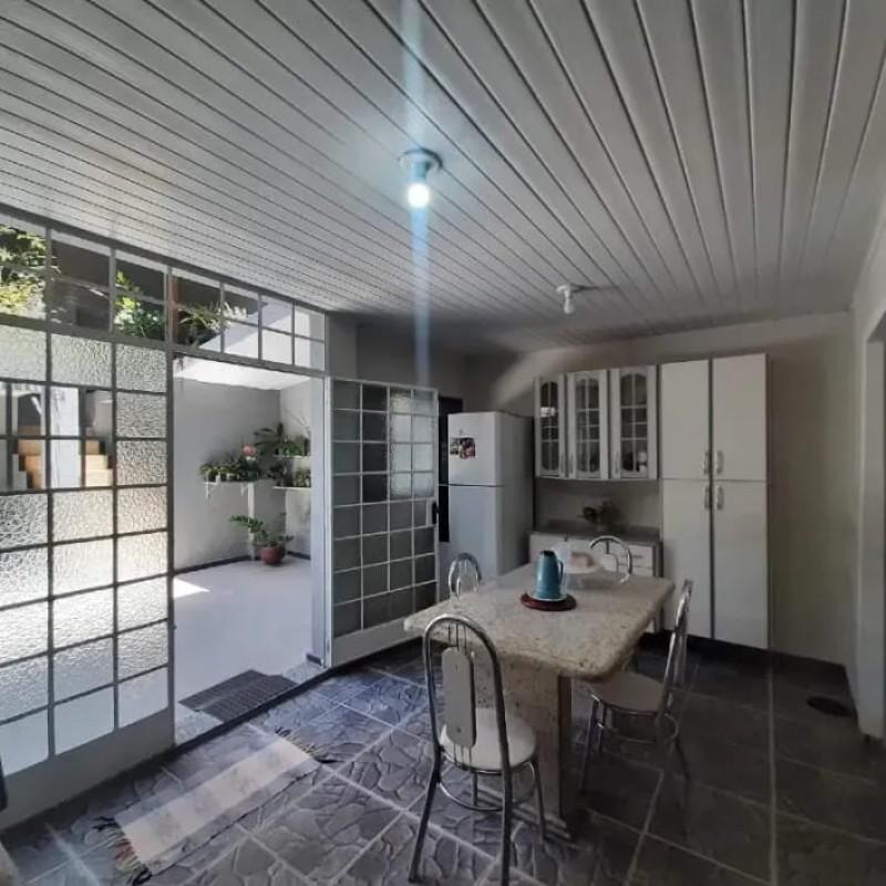 Casa, Teixeira Dias, 3 Quartos, 2 Vagas, 1 Suíte