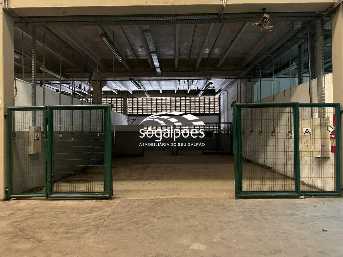 Galpão, Campina Verde, 30 Vagas