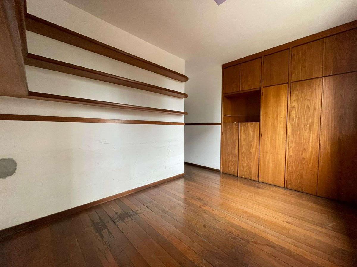Apartamento, Funcionários, 4 Quartos, 2 Vagas, 1 Suíte
