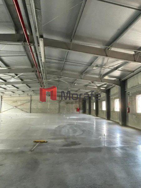 Galpão, Estoril, 0 Quarto, 26 Vagas