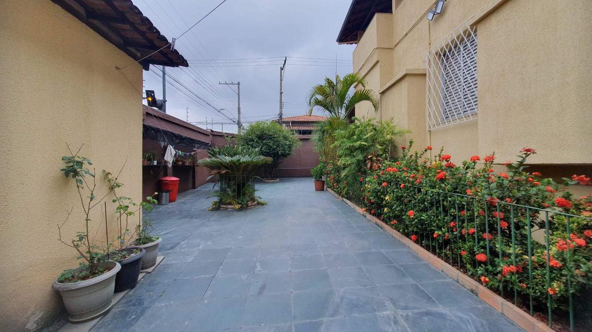 Casa, Carlos Prates, 3 Quartos, 2 Vagas