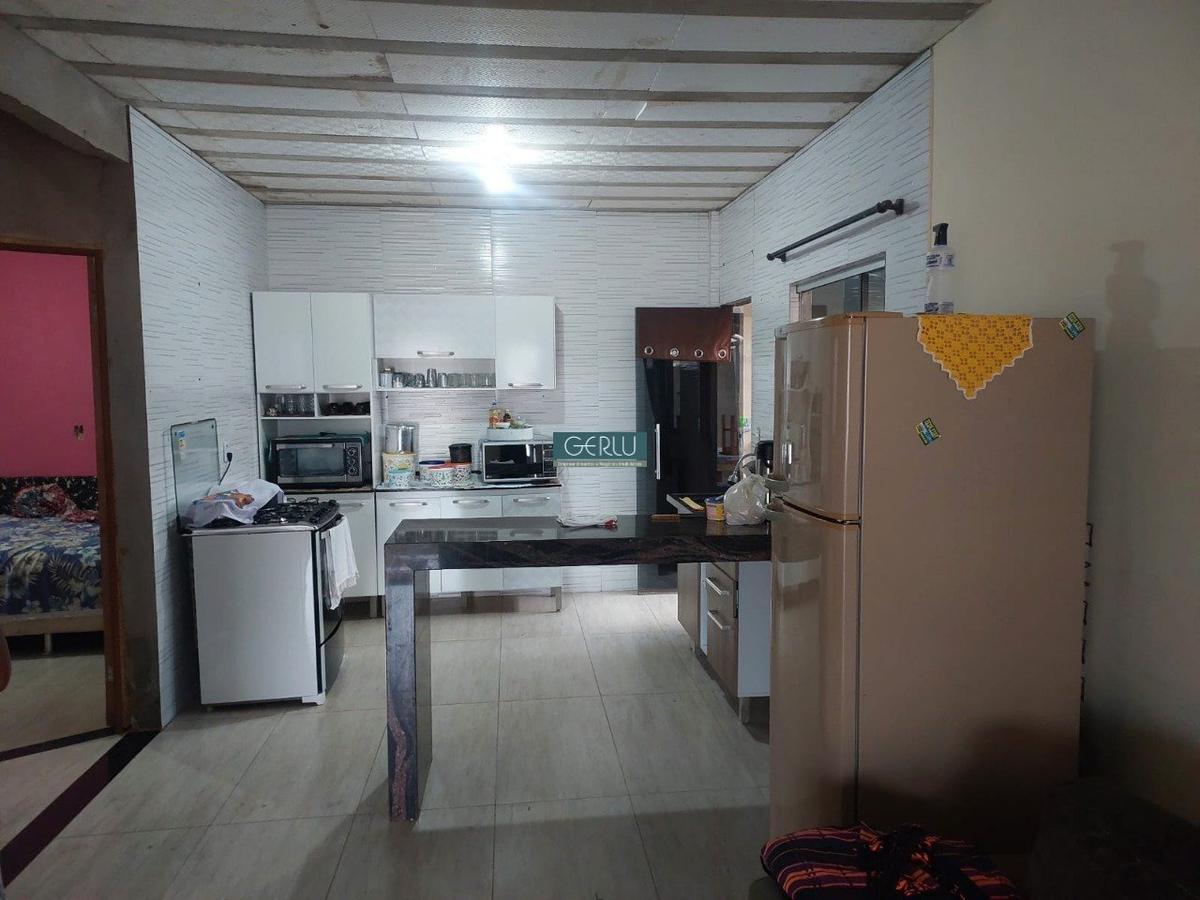 Casa, Centro, 2 Quartos, 2 Vagas