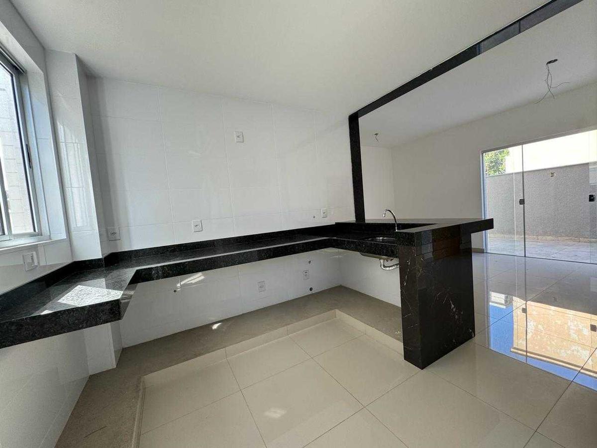 Apartamento, Vila Paris, 2 Quartos, 2 Vagas, 2 Suítes