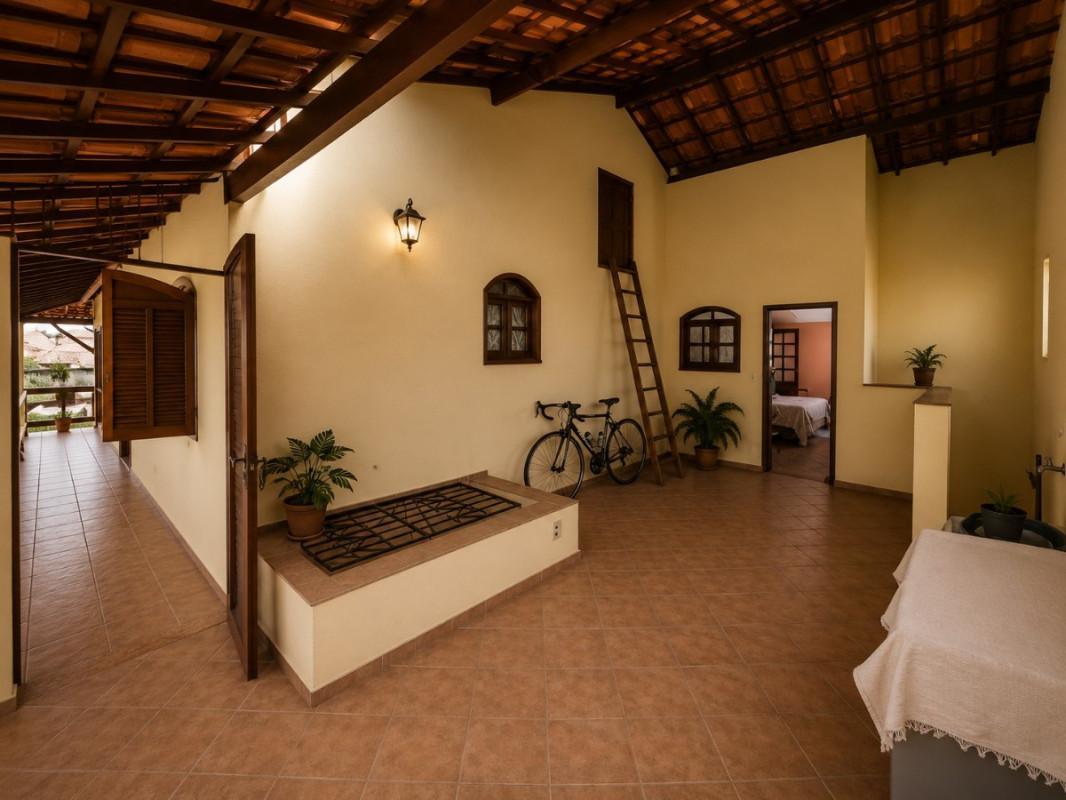 Casa, Alípio de Melo, 6 Quartos, 4 Vagas, 2 Suítes