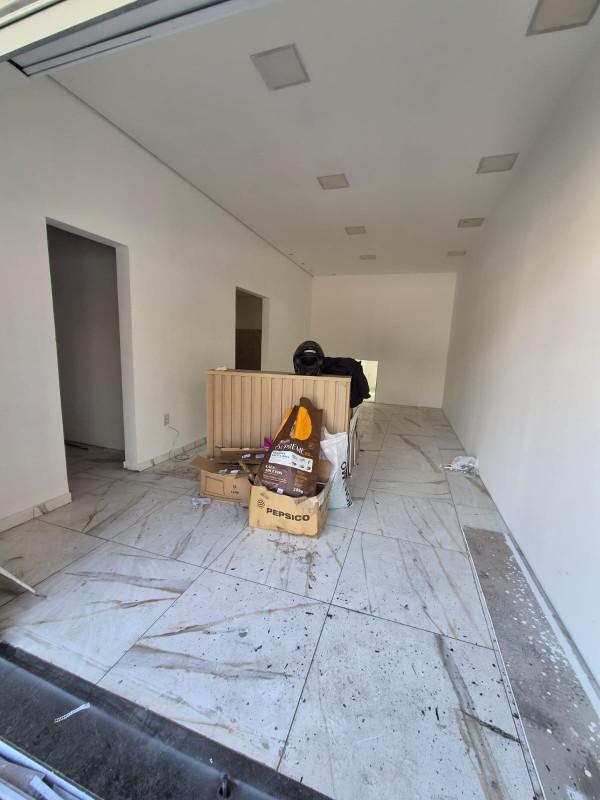 Andar, Colonial, 0 Quarto, 0 Vaga