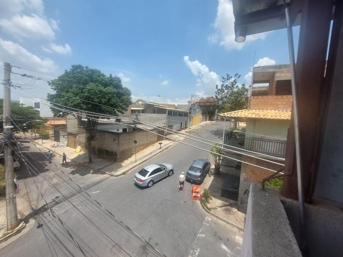 Casa, Jardim Vitória, 3 Quartos, 2 Vagas