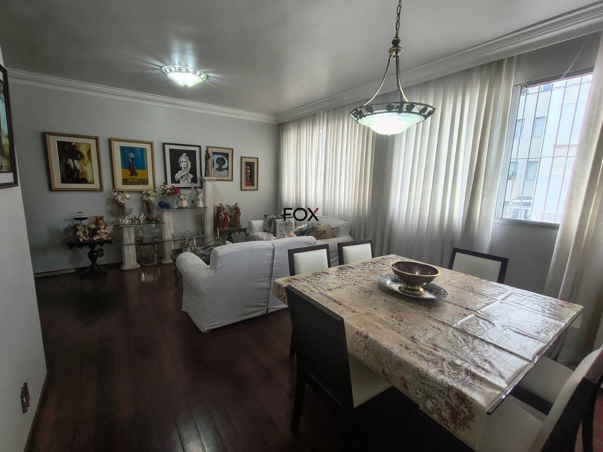 Apartamento, Vila Paris, 4 Quartos, 2 Vagas, 1 Suíte