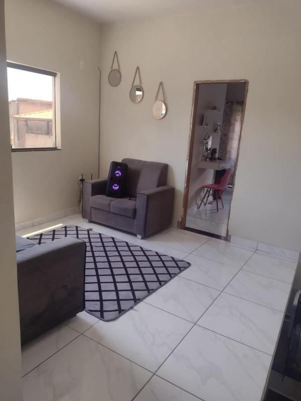 Casa, Vila Barroquinha, 2 Quartos, 1 Vaga, 1 Suíte