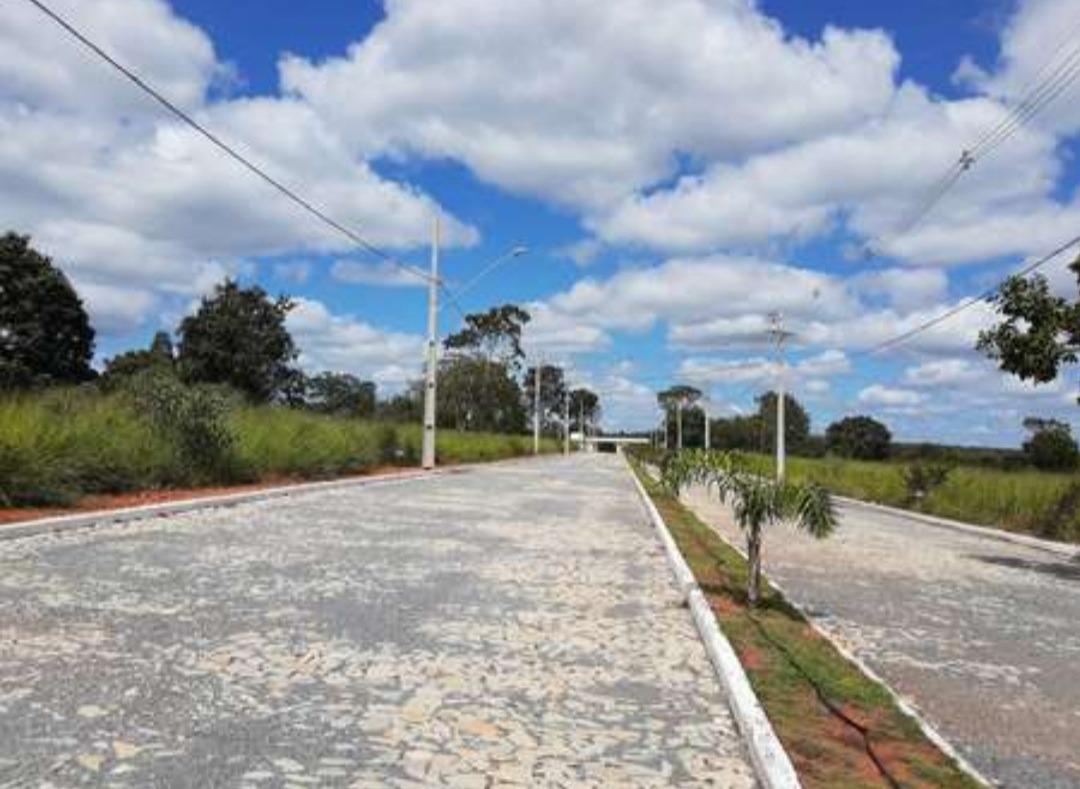 Lote, Centro, 0 Quarto, 0 Vaga