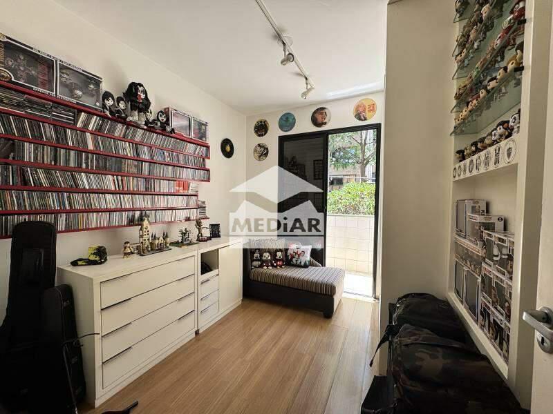 Apartamento, Sion, 3 Quartos, 4 Vagas, 1 Suíte